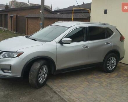 Серый Ниссан Rogue, объемом двигателя 2.49 л и пробегом 120 тыс. км за 15999 $, фото 3 на Automoto.ua