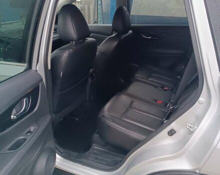 Серый Ниссан Rogue, объемом двигателя 2.49 л и пробегом 102 тыс. км за 16800 $, фото 7 на Automoto.ua