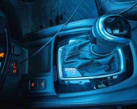 Серый Ниссан Rogue, объемом двигателя 0 л и пробегом 54 тыс. км за 14000 $, фото 9 на Automoto.ua