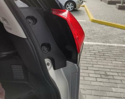 Серый Ниссан Rogue, объемом двигателя 2.49 л и пробегом 126 тыс. км за 18500 $, фото 8 на Automoto.ua