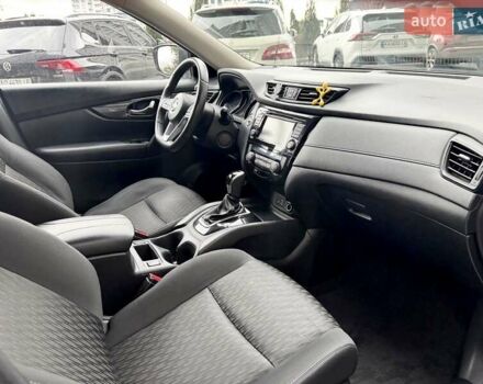 Сірий Ніссан Rogue, об'ємом двигуна 2.49 л та пробігом 117 тис. км за 14777 $, фото 7 на Automoto.ua