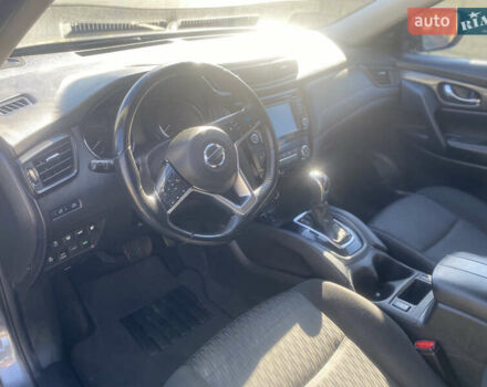 Сірий Ніссан Rogue, об'ємом двигуна 2.49 л та пробігом 216 тис. км за 16300 $, фото 24 на Automoto.ua