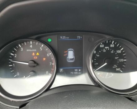 Серый Ниссан Rogue, объемом двигателя 2.4 л и пробегом 130 тыс. км за 8900 $, фото 8 на Automoto.ua