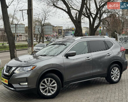 Серый Ниссан Rogue, объемом двигателя 2.49 л и пробегом 85 тыс. км за 15999 $, фото 5 на Automoto.ua