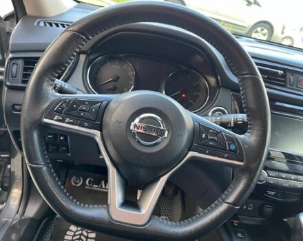 Серый Ниссан Rogue, объемом двигателя 2.5 л и пробегом 109 тыс. км за 18900 $, фото 12 на Automoto.ua