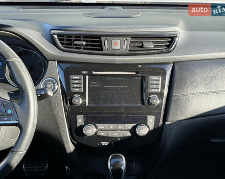 Серый Ниссан Rogue, объемом двигателя 2.49 л и пробегом 180 тыс. км за 15500 $, фото 26 на Automoto.ua