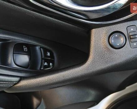 Сірий Ніссан Rogue, об'ємом двигуна 2.49 л та пробігом 152 тис. км за 14550 $, фото 28 на Automoto.ua