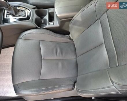 Серый Ниссан Rogue, объемом двигателя 2.5 л и пробегом 274 тыс. км за 14800 $, фото 12 на Automoto.ua