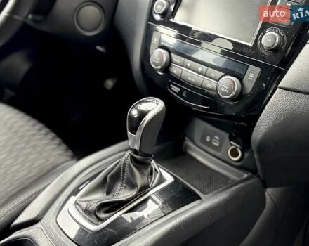 Сірий Ніссан Rogue, об'ємом двигуна 2.49 л та пробігом 117 тис. км за 14777 $, фото 13 на Automoto.ua
