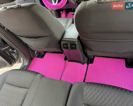 Сірий Ніссан Rogue, об'ємом двигуна 2.49 л та пробігом 61 тис. км за 17000 $, фото 24 на Automoto.ua