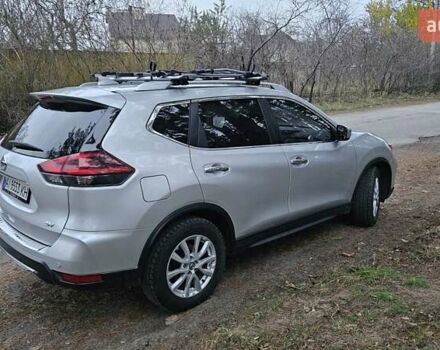 Серый Ниссан Rogue, объемом двигателя 2.49 л и пробегом 116 тыс. км за 15700 $, фото 4 на Automoto.ua