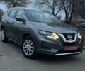 Серый Ниссан Rogue, объемом двигателя 2.5 л и пробегом 122 тыс. км за 14250 $, фото 2 на Automoto.ua