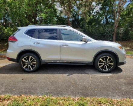 Серый Ниссан Rogue, объемом двигателя 2.5 л и пробегом 41 тыс. км за 12000 $, фото 5 на Automoto.ua