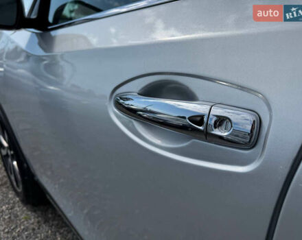 Сірий Ніссан Rogue, об'ємом двигуна 2.49 л та пробігом 115 тис. км за 16500 $, фото 2 на Automoto.ua