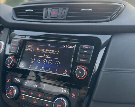 Серый Ниссан Rogue, объемом двигателя 2.49 л и пробегом 54 тыс. км за 28900 $, фото 6 на Automoto.ua