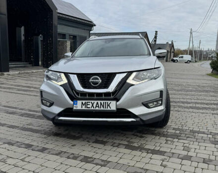 Серый Ниссан Rogue, объемом двигателя 2.49 л и пробегом 136 тыс. км за 17500 $, фото 2 на Automoto.ua