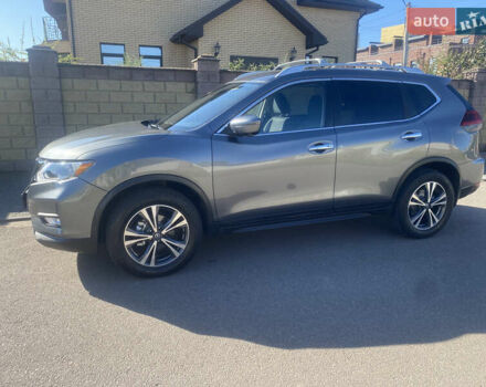 Сірий Ніссан Rogue, об'ємом двигуна 2.49 л та пробігом 217 тис. км за 15900 $, фото 3 на Automoto.ua