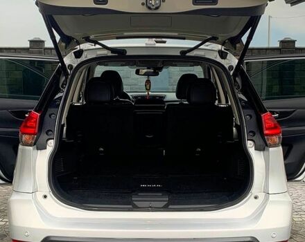 Сірий Ніссан Rogue, об'ємом двигуна 2.5 л та пробігом 110 тис. км за 19500 $, фото 7 на Automoto.ua