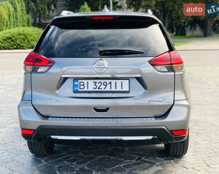 Серый Ниссан Rogue, объемом двигателя 2.49 л и пробегом 77 тыс. км за 15999 $, фото 6 на Automoto.ua