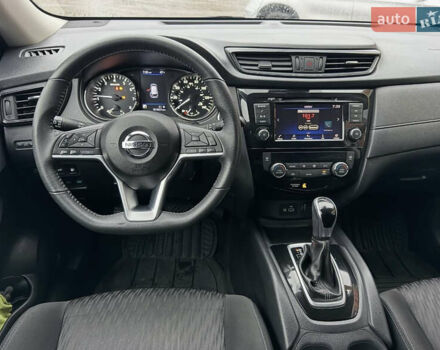Серый Ниссан Rogue, объемом двигателя 2.5 л и пробегом 165 тыс. км за 16300 $, фото 9 на Automoto.ua