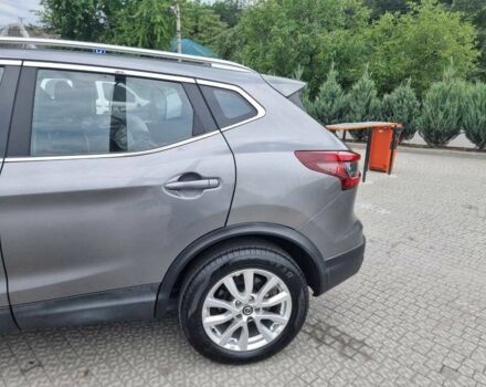 Серый Ниссан Rogue, объемом двигателя 2 л и пробегом 53 тыс. км за 16600 $, фото 3 на Automoto.ua