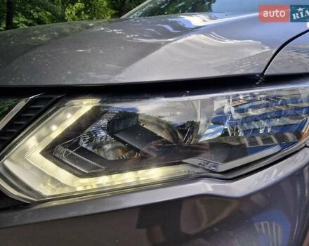 Сірий Ніссан Rogue, об'ємом двигуна 2.49 л та пробігом 68 тис. км за 16600 $, фото 1 на Automoto.ua
