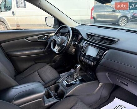 Сірий Ніссан Rogue, об'ємом двигуна 2.5 л та пробігом 261 тис. км за 10500 $, фото 17 на Automoto.ua