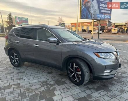 Серый Ниссан Rogue, объемом двигателя 2.49 л и пробегом 89 тыс. км за 15500 $, фото 4 на Automoto.ua