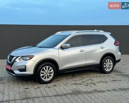 Серый Ниссан Rogue, объемом двигателя 2.5 л и пробегом 167 тыс. км за 14200 $, фото 3 на Automoto.ua