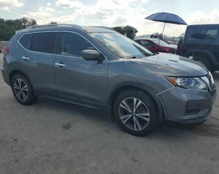 Серый Ниссан Rogue, объемом двигателя 2.5 л и пробегом 64 тыс. км за 3000 $, фото 2 на Automoto.ua