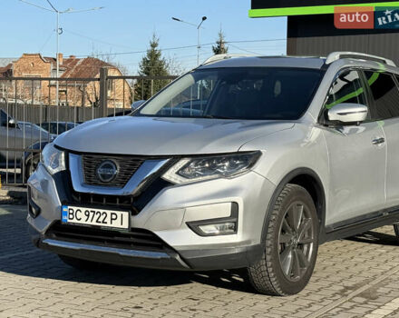 Серый Ниссан Rogue, объемом двигателя 2.49 л и пробегом 180 тыс. км за 15500 $, фото 6 на Automoto.ua