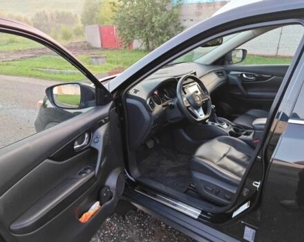 Серый Ниссан Rogue, объемом двигателя 2.5 л и пробегом 50 тыс. км за 12000 $, фото 3 на Automoto.ua