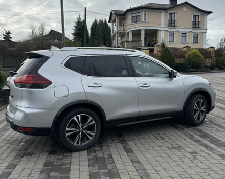 Серый Ниссан Rogue, объемом двигателя 2.49 л и пробегом 136 тыс. км за 17500 $, фото 4 на Automoto.ua