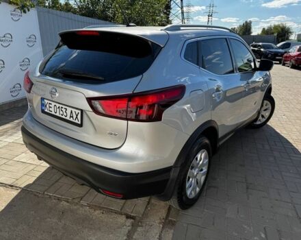 Серый Ниссан Rogue, объемом двигателя 2 л и пробегом 110 тыс. км за 14500 $, фото 3 на Automoto.ua