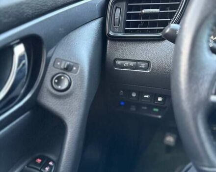 Серый Ниссан Rogue, объемом двигателя 2.49 л и пробегом 89 тыс. км за 15500 $, фото 44 на Automoto.ua