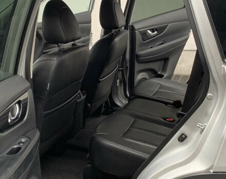 Сірий Ніссан Rogue, об'ємом двигуна 2.49 л та пробігом 105 тис. км за 18200 $, фото 9 на Automoto.ua