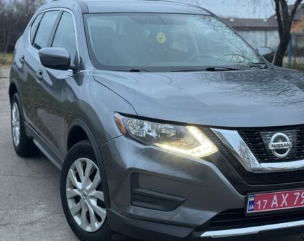 Серый Ниссан Rogue, объемом двигателя 2.5 л и пробегом 122 тыс. км за 14250 $, фото 6 на Automoto.ua