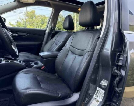 Серый Ниссан Rogue, объемом двигателя 2.5 л и пробегом 49 тыс. км за 12500 $, фото 8 на Automoto.ua