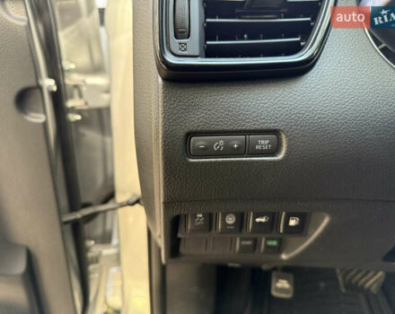 Серый Ниссан Rogue, объемом двигателя 2.49 л и пробегом 148 тыс. км за 14900 $, фото 22 на Automoto.ua