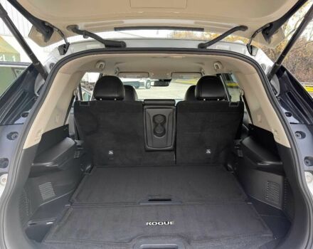 Серый Ниссан Rogue, объемом двигателя 2.5 л и пробегом 34 тыс. км за 9100 $, фото 6 на Automoto.ua