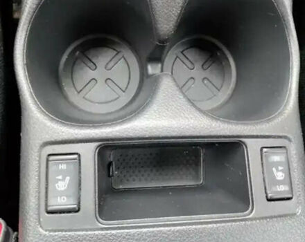 Серый Ниссан Rogue, объемом двигателя 2.49 л и пробегом 162 тыс. км за 14000 $, фото 5 на Automoto.ua