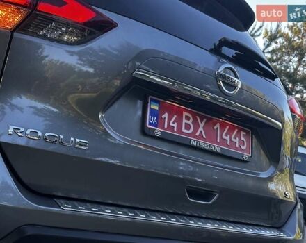 Сірий Ніссан Rogue, об'ємом двигуна 2.49 л та пробігом 174 тис. км за 14950 $, фото 20 на Automoto.ua