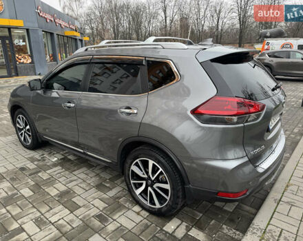 Серый Ниссан Rogue, объемом двигателя 2.49 л и пробегом 74 тыс. км за 18900 $, фото 3 на Automoto.ua