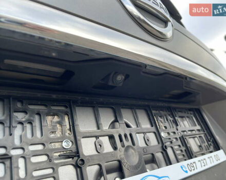 Сірий Ніссан Rogue, об'ємом двигуна 2.5 л та пробігом 140 тис. км за 11700 $, фото 9 на Automoto.ua