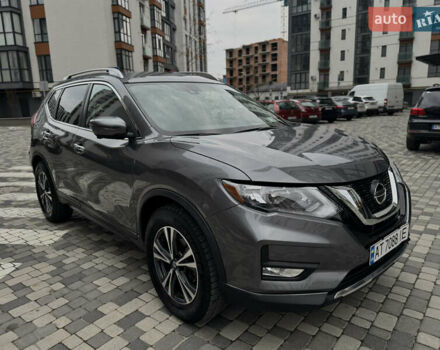 Сірий Ніссан Rogue, об'ємом двигуна 2.5 л та пробігом 115 тис. км за 16900 $, фото 7 на Automoto.ua