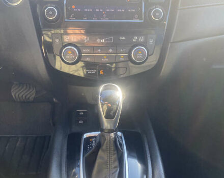 Сірий Ніссан Rogue, об'ємом двигуна 2.49 л та пробігом 216 тис. км за 16300 $, фото 26 на Automoto.ua