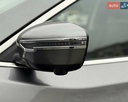 Серый Ниссан Rogue, объемом двигателя 2.49 л и пробегом 89 тыс. км за 16300 $, фото 15 на Automoto.ua