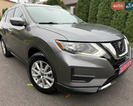 Ниссан Rogue 2019 в Киеве на Automoto.ua Серый Ниссан Rogue, объемом двигателя 2.49 л и пробегом 146 тыс. км за 14200 $, фото 14 на Automoto.ua