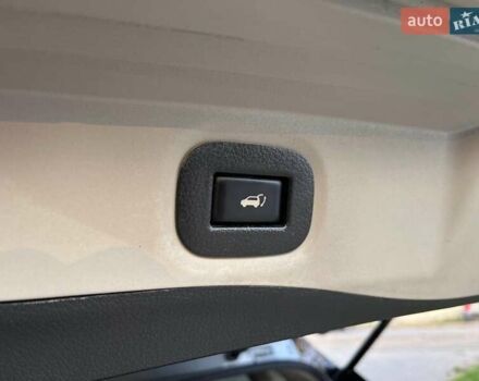 Серый Ниссан Rogue, объемом двигателя 2.49 л и пробегом 109 тыс. км за 18900 $, фото 7 на Automoto.ua