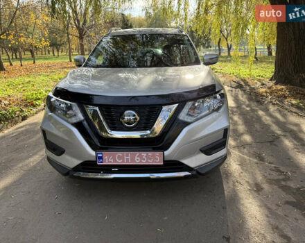 Серый Ниссан Rogue, объемом двигателя 2.49 л и пробегом 148 тыс. км за 14900 $, фото 2 на Automoto.ua